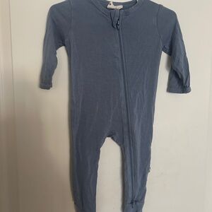 KyteBaby slate blue 3-6 zipper onesie
